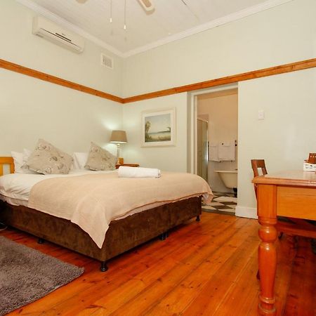 Coweys Corner Bed and Breakfast Durban Eksteriør billede