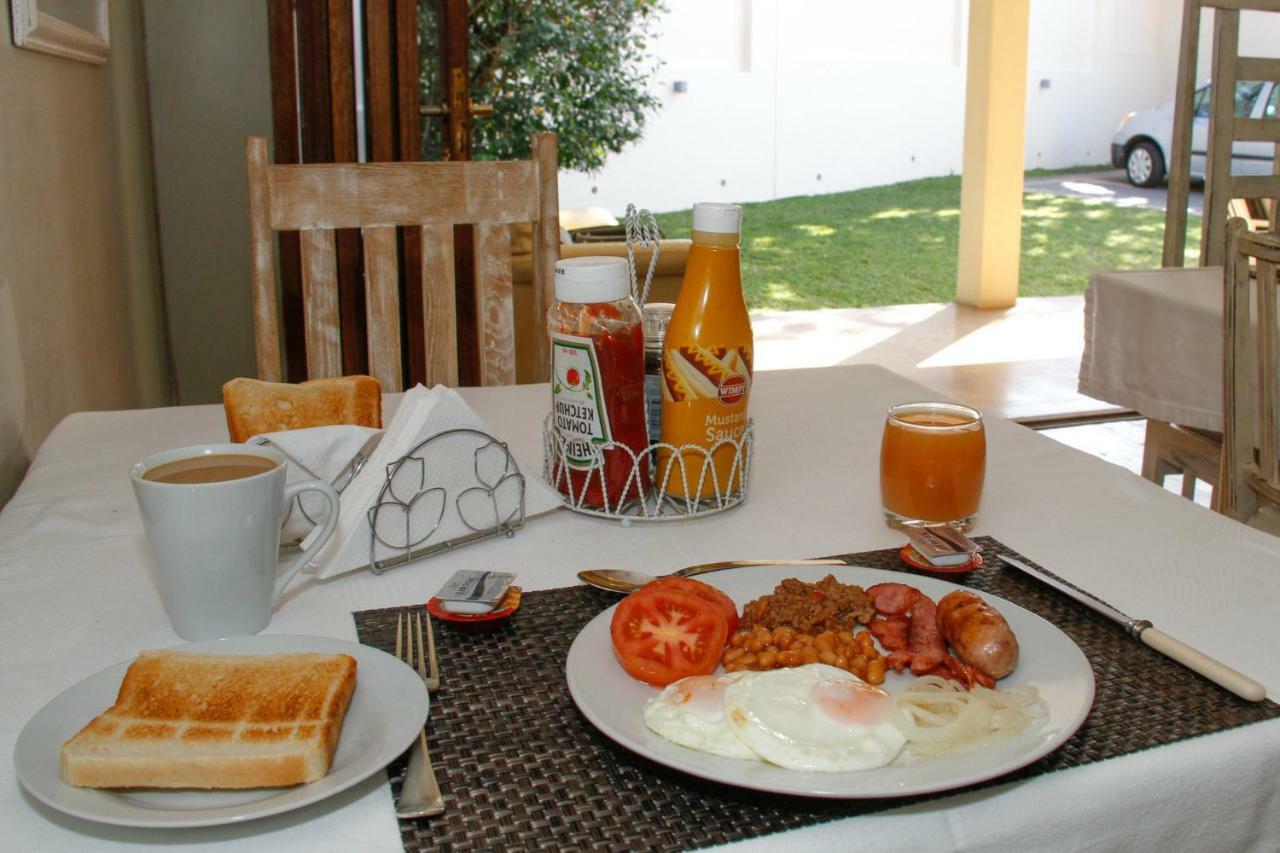 Coweys Corner Bed and Breakfast Durban Eksteriør billede